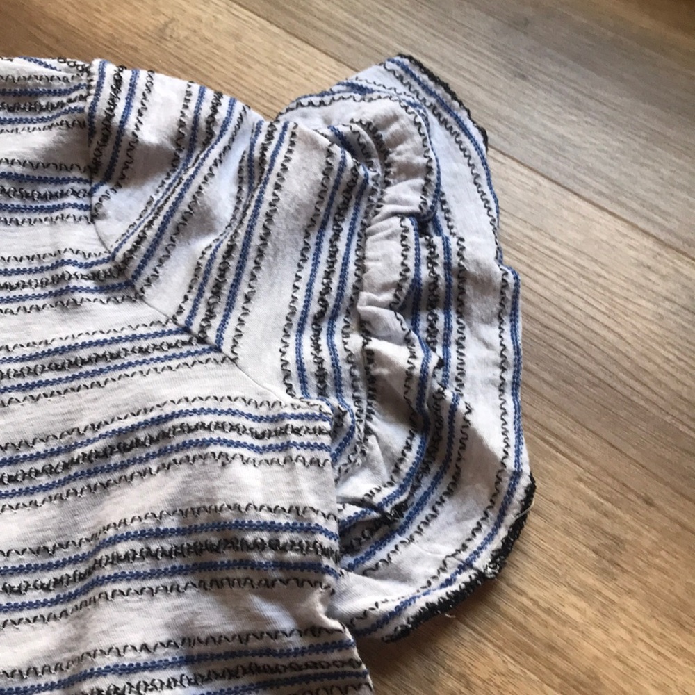 Max Studio Ruffle Sleeve Striped Blouse - Picture 7 of 8